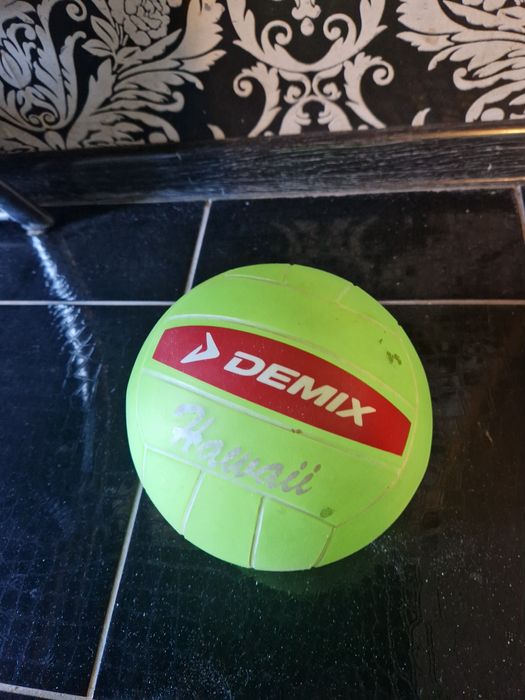 Продам мяч Remix