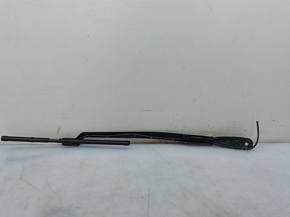 Haste / braço de escova limpa vidros frente direita PEUGEOT 508 II