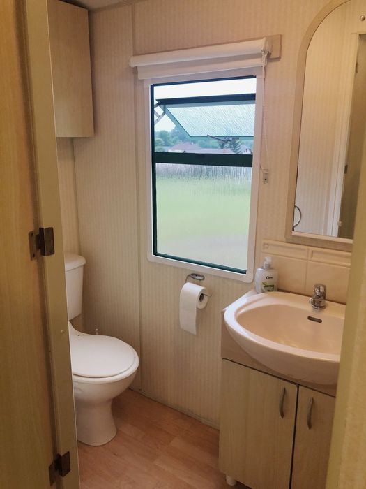 Domek holenderski 27 m² – 2 sypialnie, salon, całoroczny