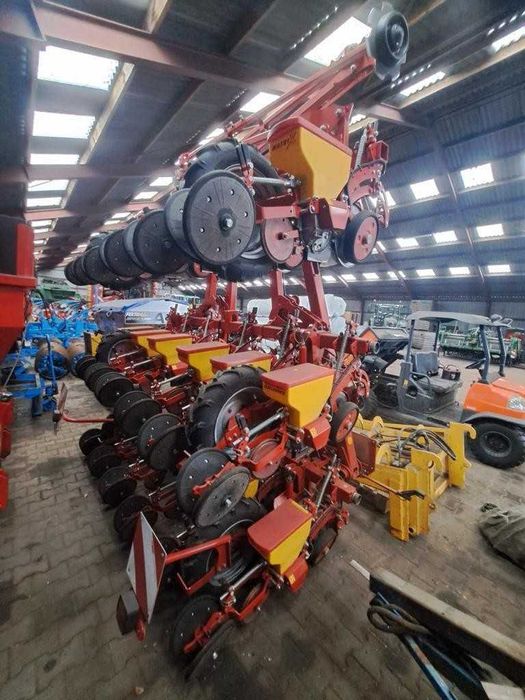 Сівалка бурякова GRIMME MATRIX-1800