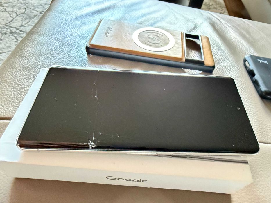 Google Pixel 7 Pro 100% sprawny 3 etui
