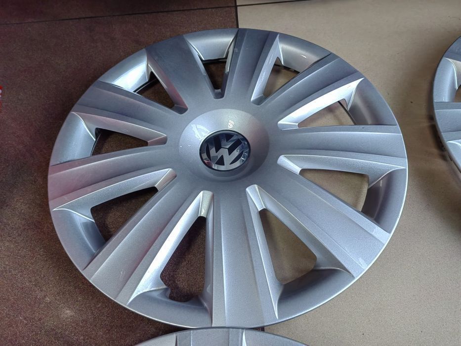 Kołpaki VW 16  KOMPLET oryginalne Golf Polo Caddy Touran Passat