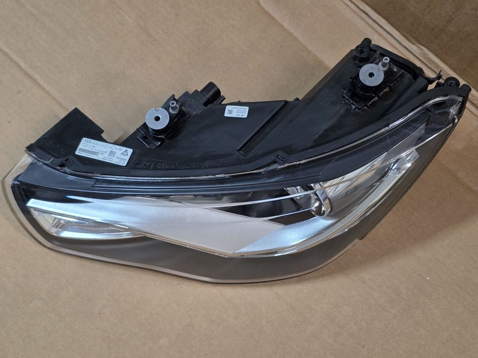 Lampa Bi-Xenon Led Audi A1 lewa strona przednia przód oryginał EU