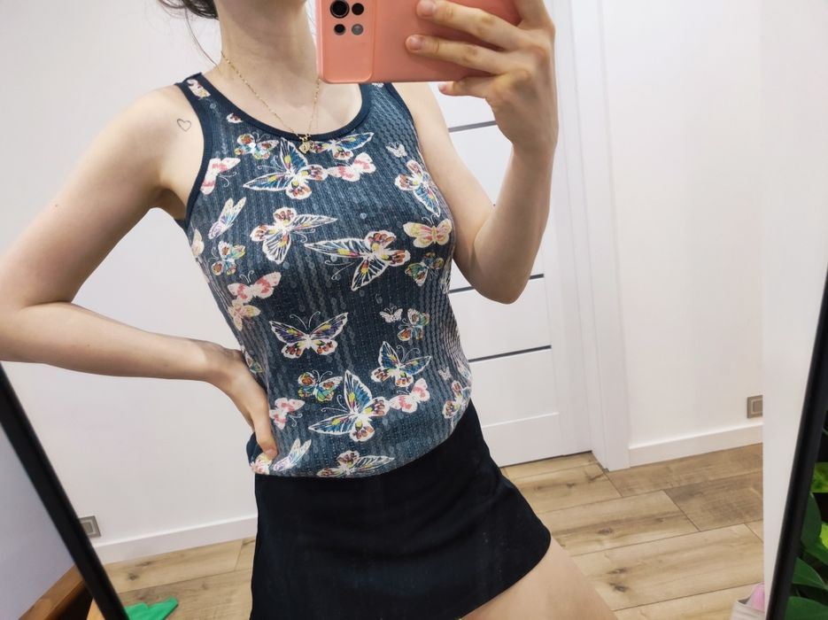 Bluzeczka błyszcząca motyle