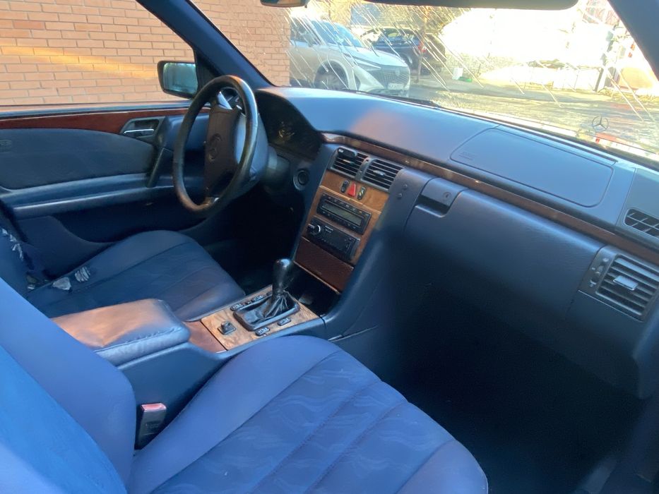 Мерседес 1997 рік 2.3 газ бенз