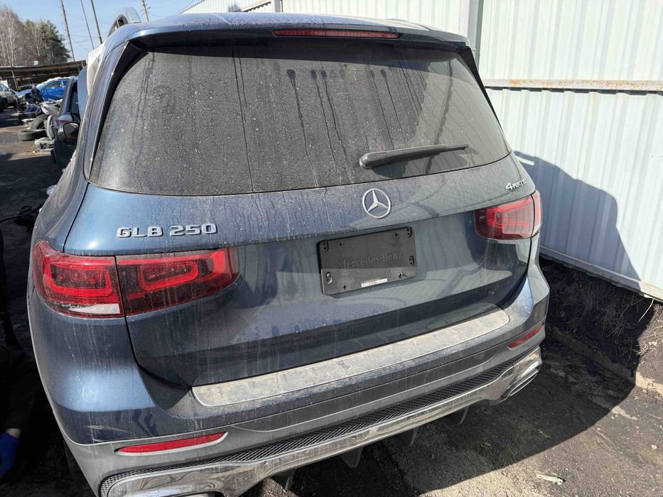 Розборка розбірка Mercedes Benz GLB 250 X247  капот бампер фари крило