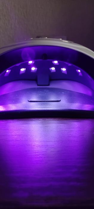 Манікюрна Лед-лампа