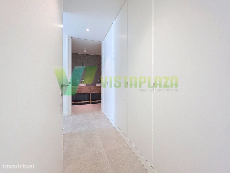 Penthouse T3 com Roof Top Exclusivo em Resort de Luxo no Algarve - ...
