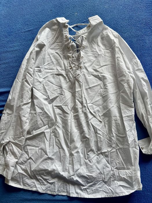 Biała koszula damska oversize