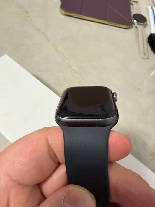 Годинник Apple Watch Series 5