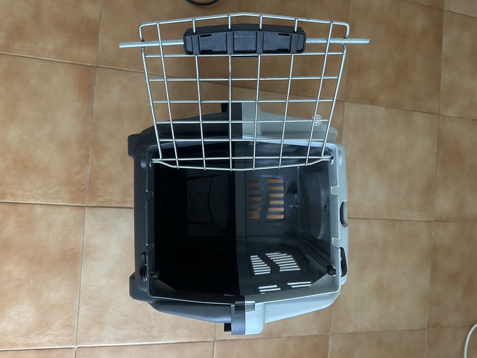 Caixa de transporte de gato