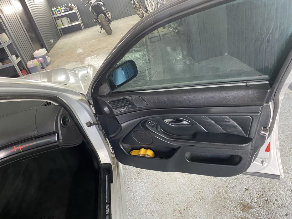 Продам бмв е39 530д торг