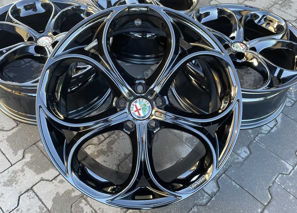 ALFA ROMEO GIULIA felgi aluminiowe 19'' 5X110 8J 9J GMP ITALIA DRAKE