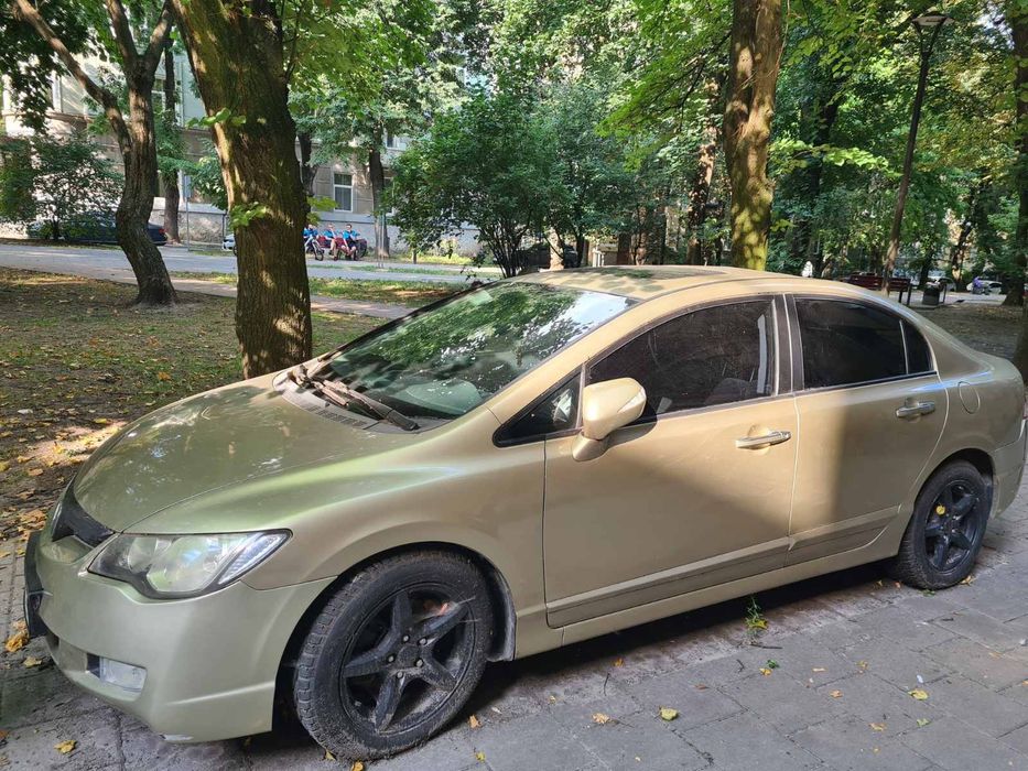 Продам Хонда сивик 2007