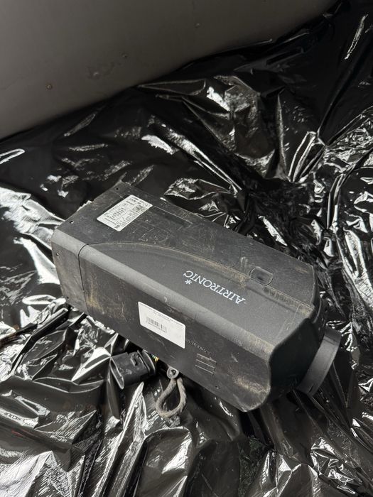 Автономка  Sprinter 907 Eberspacher 4 kWt . Стан нової. Без комплекту.