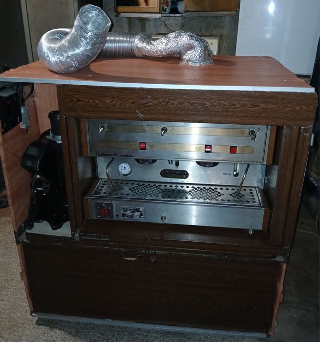 Кав'ярня, автономний кавошкаф