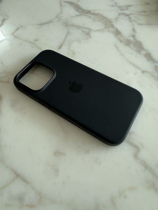 Capa Apple Silicone MagSafe iPhone 16 Pro