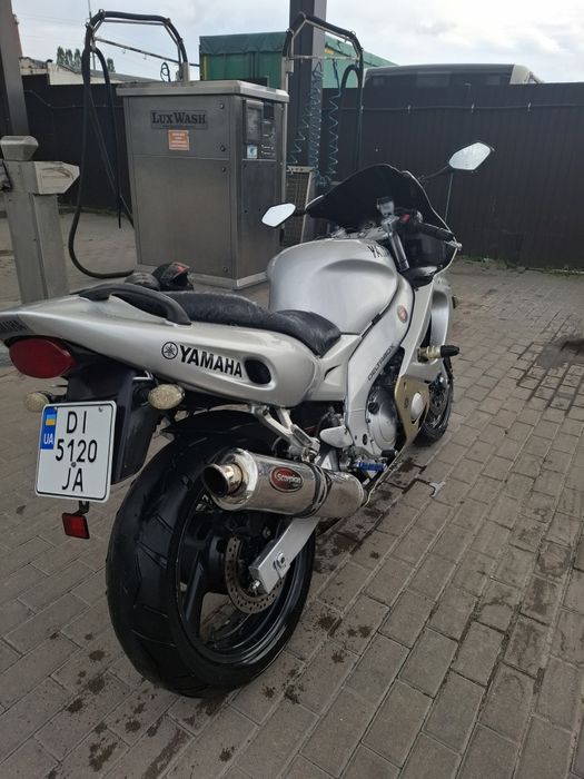 Yamaha YZF 600 R