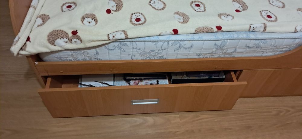 Ліжко для дитини від 3 до 13 років