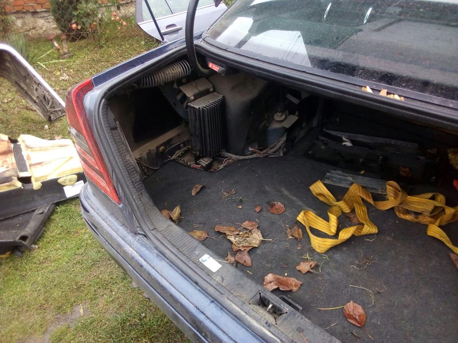 Розборка Мерседес 250 тді mercedes c 250 w 202 музика BOSE розборка