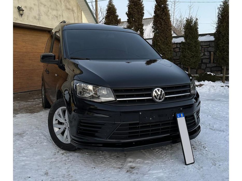 Volkswagen Caddy 2015+ Передня лип накладка (ABS)