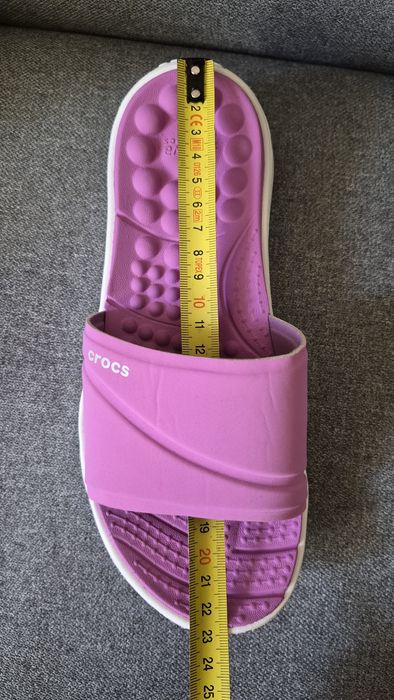 Продам шльопанці Crocs Reviva, W5, 35-36р.