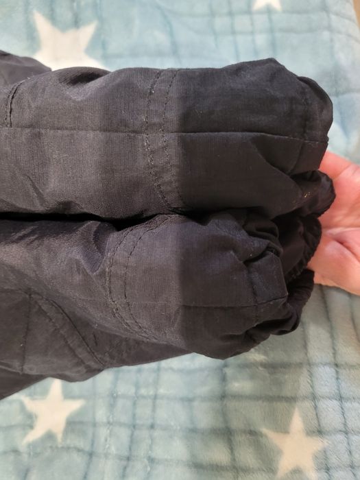 Прожам зимові лижні  штани чорні з підтяжками на 2-3р. Розмір 98