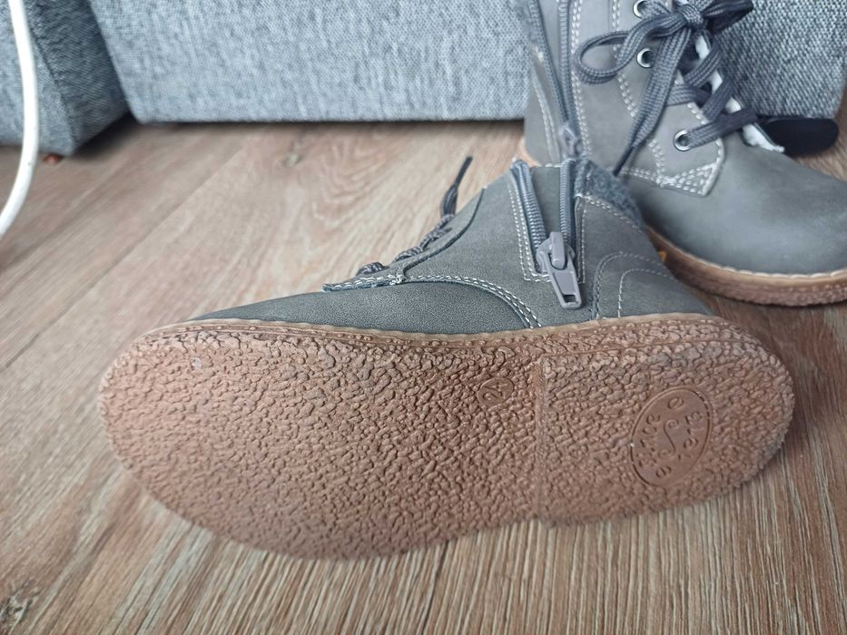 Botki dziecięce rozm 24 nowe