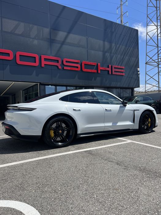 Porsche Taycan Turbo S