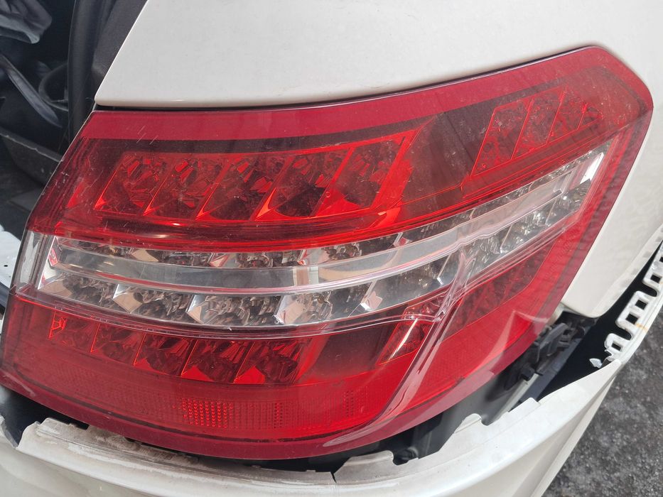 Tylne lampy mercedes w212 sedan avantgarde