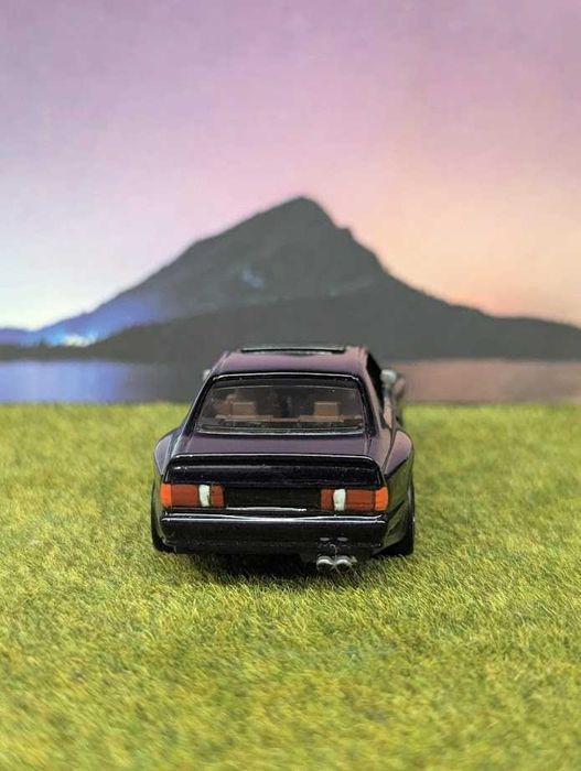 Hot Wheels '89 Mercedes-Benz 560 SEC AMG + Custom Black #1