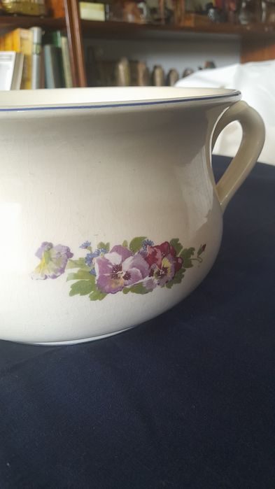 Penico Antigo  Lusitânia