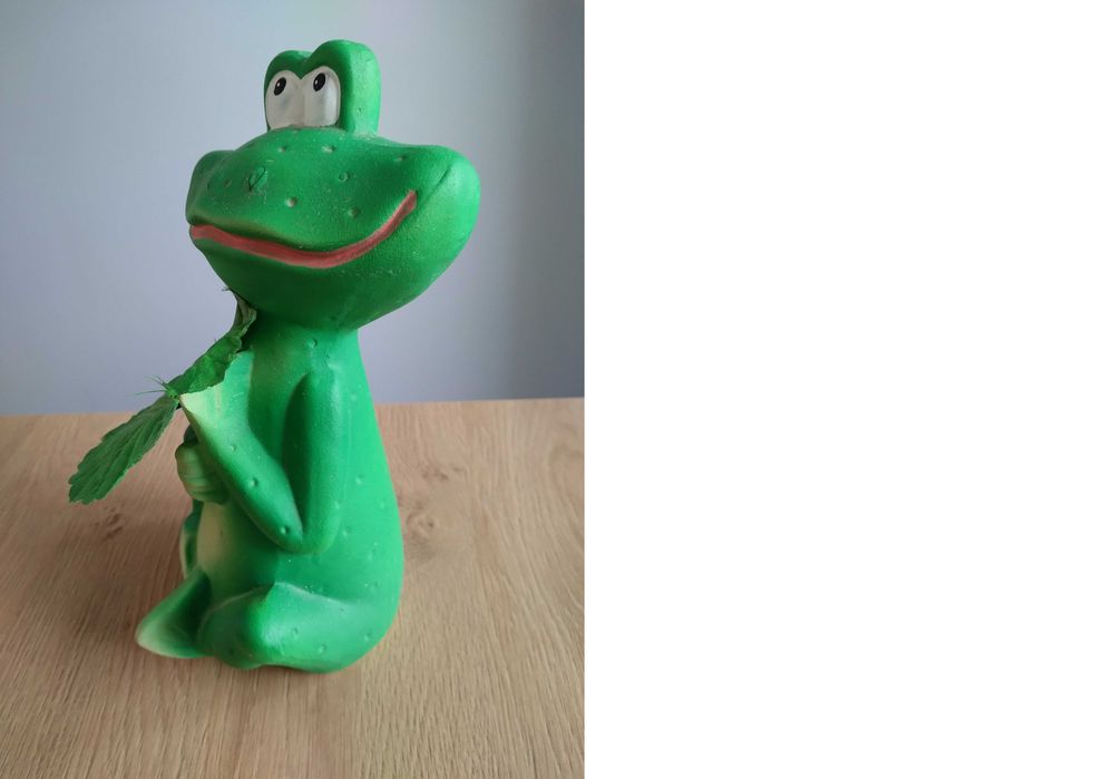 Żaba - figura dekoracyjna