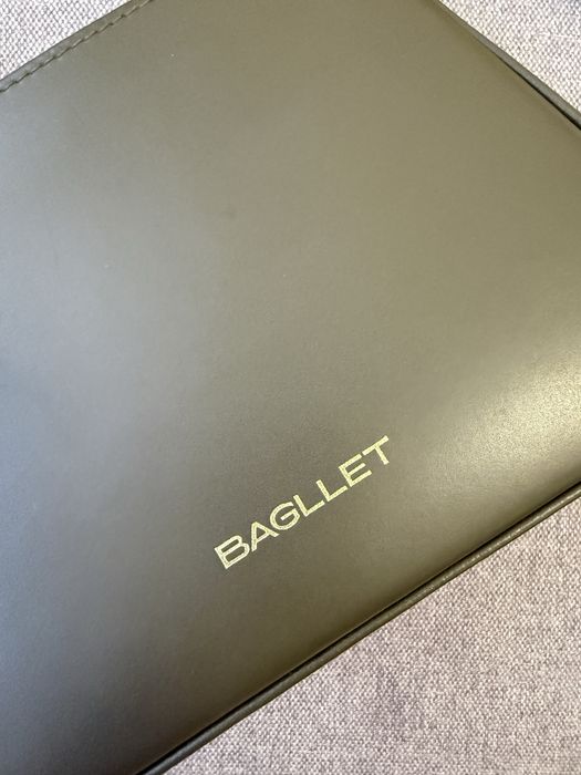 Оливкова сумка Bagllet