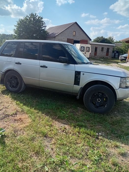 Продам капот до ландж ровер3
