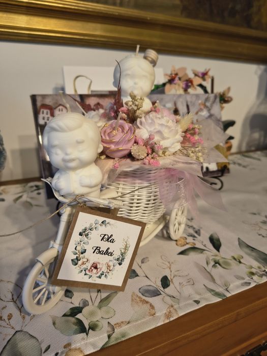 Flower box, dzień babci i dziadka , bukiet że świec sojowych