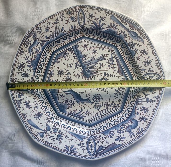 Lindo prato pintado á mão, loiça de Coimbra séc XVII