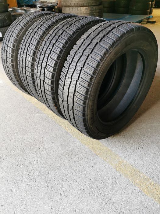 Komplet opon 215/60R17C 109 /107T Michelin Agilis Alpin #