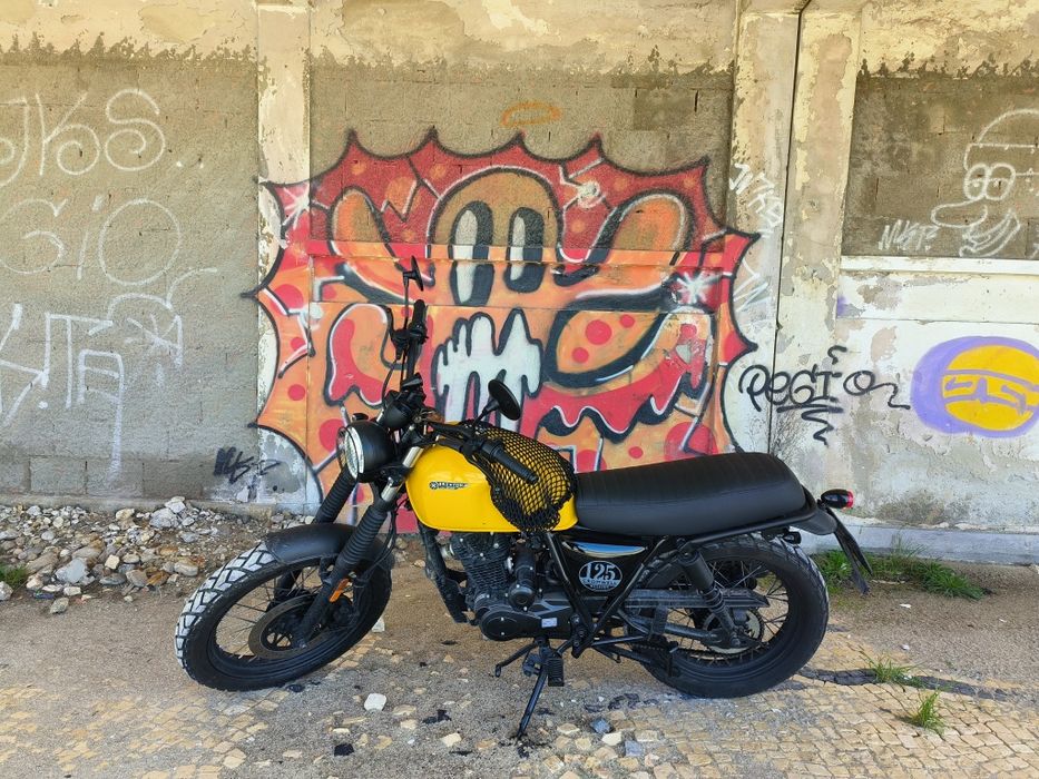 Brixton Cromwell 125