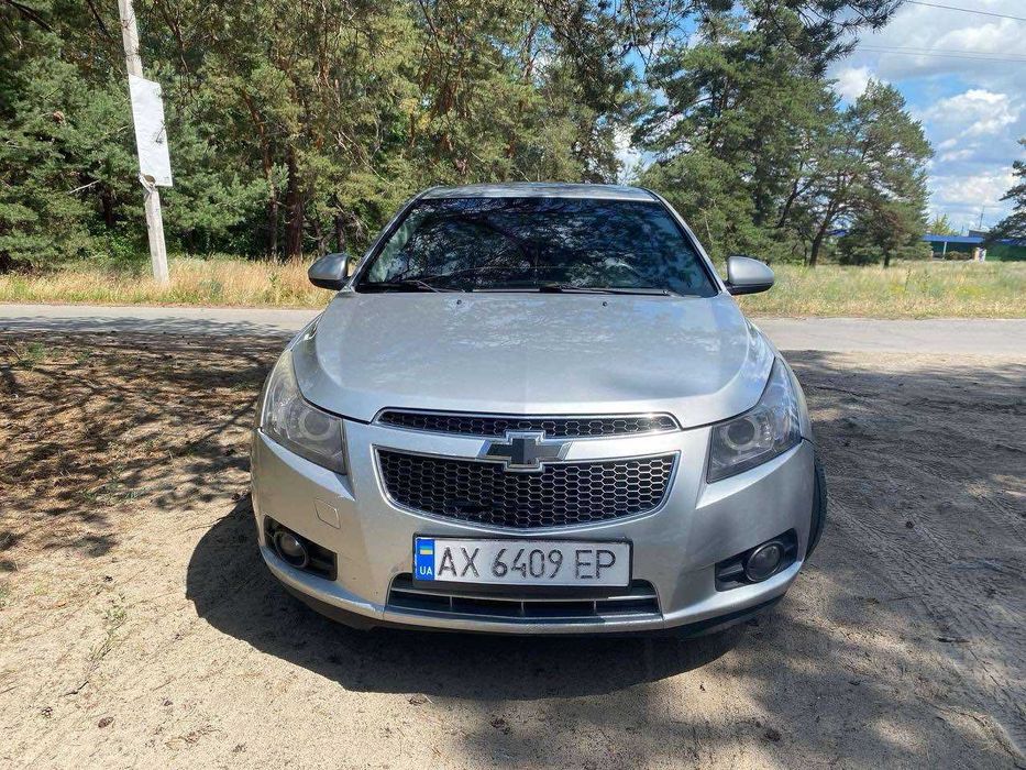 Продам  Chevrolet Cruze