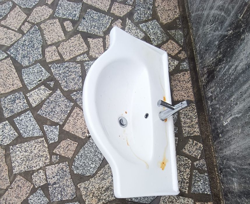 Lavatório casa de banho