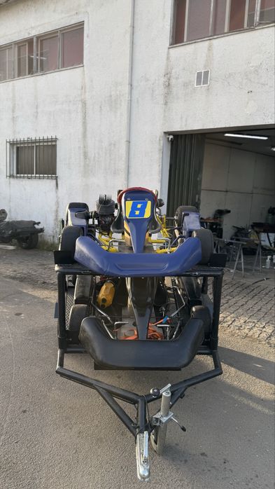2 karts + reboque