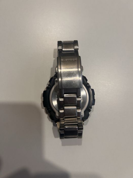 Casio g-shock gst-w110d
