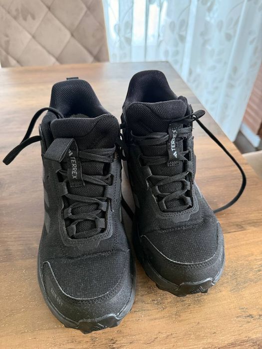 Кроссовки Adidas TERREX