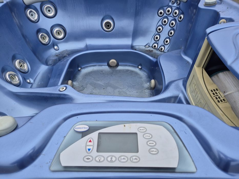 Jacuzzi całoroczne Sundance Spas  210x225