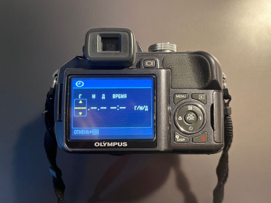 Olympus SP-550UZ 18x Zoom sony Ультразум nikon Стабилизация canon CCD