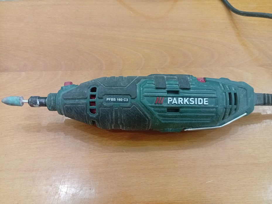 Дремель Parkside PFBS 160 C3.