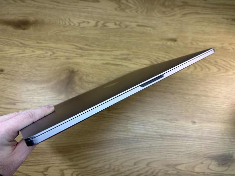 MaxBook Pro 16” 2019 A2141 (i7/16/512)