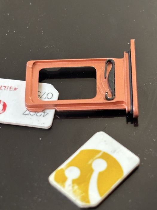 Iphone XR дві фізичні сім 128 ГБ
