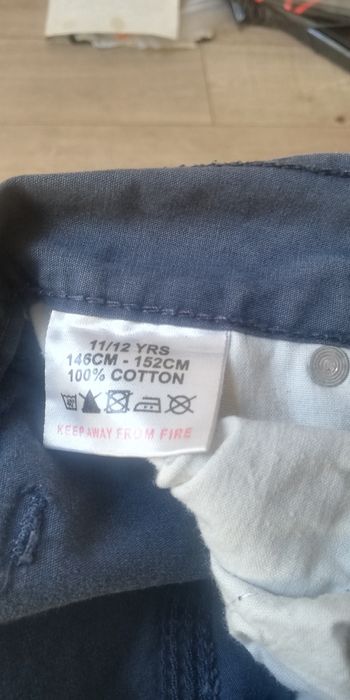 Spodnie chłopiece eleganckie  152cm